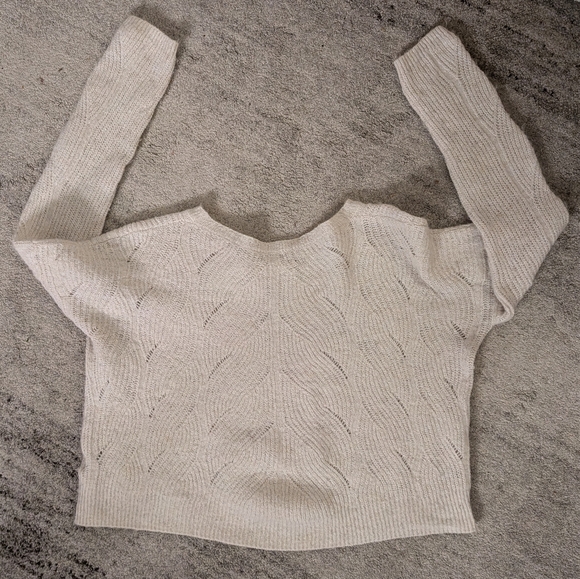 Anthropologie knitted crop sweater - Picture 2 of 4